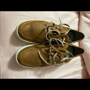 Men’s hush puppies size 11